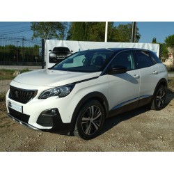 PEUGEOT 3008 II 1.2i...
