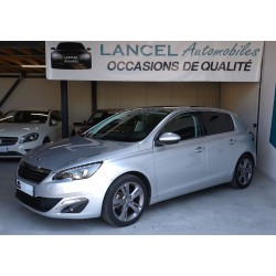 PEUGEOT 308 II 1.2i Essence...